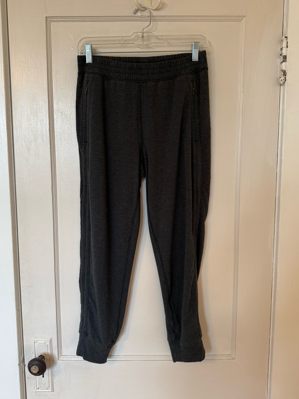Lululemon Charcoal Grey Joggers - Size 8